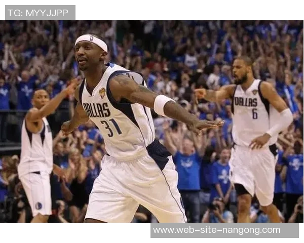 雷霆对阵小牛精彩视频直播全程回顾与赛后分析